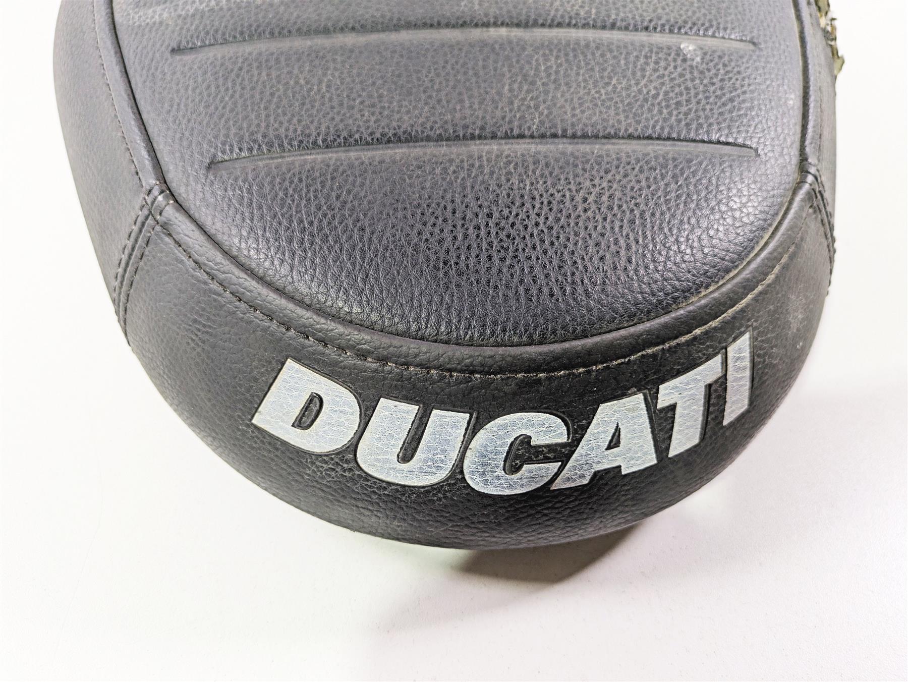 2018 Ducati Scrambler Desert Sled 800 Duo Driver Seat Saddle - Read 59522521B {{ shop.shopifyCountryName }} - Mototech271
