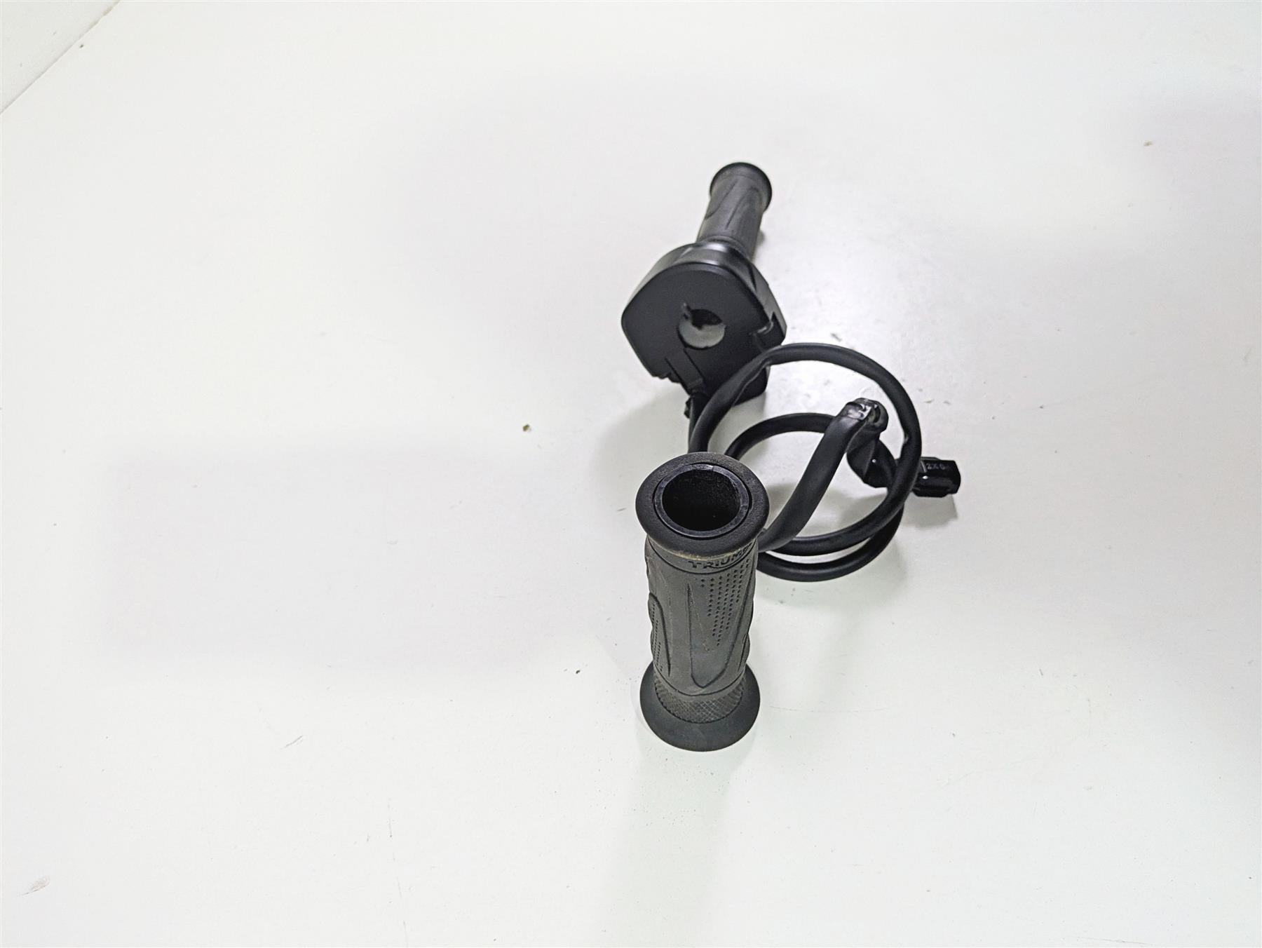 2024 Triumph Street Triple 765 R Fly By Wire Throttle Grip Sensor T2043055 {{ shop.shopifyCountryName }} - Mototech271