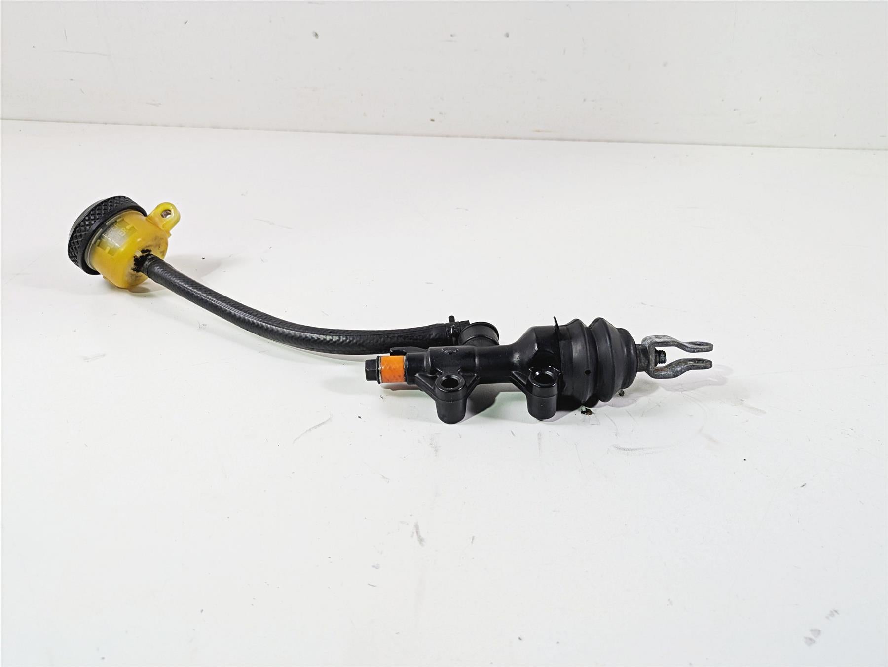 2007 Harley Sportster XL1200 C Rear Brake Master Cylinder 1/2" 42521-07 {{ shop.shopifyCountryName }} - Mototech271