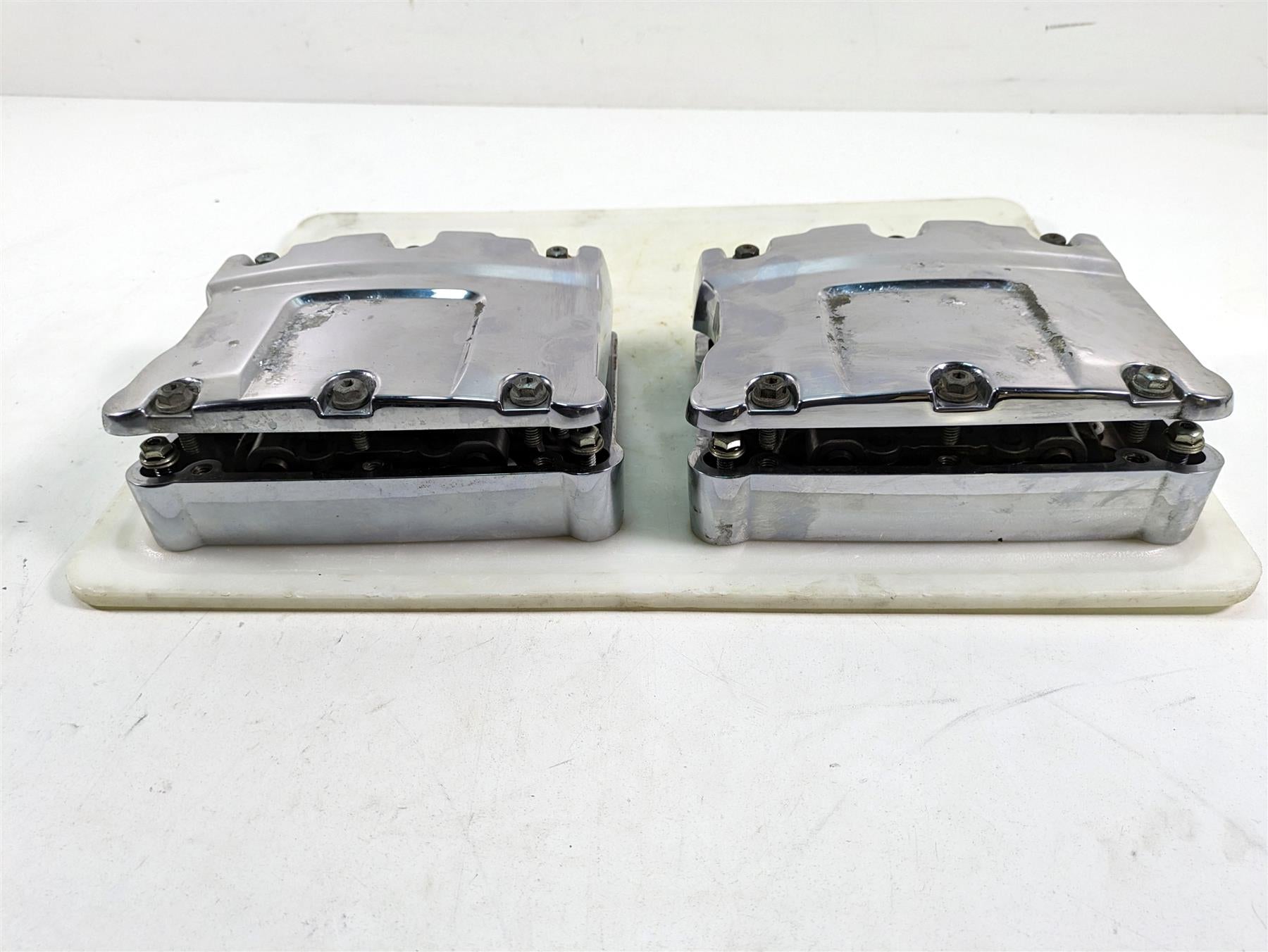 2000 Harley Dyna FXDL Low Rider Big Twin Rocker Box Valve Cover Set 17593-99 {{ shop.shopifyCountryName }} - Mototech271