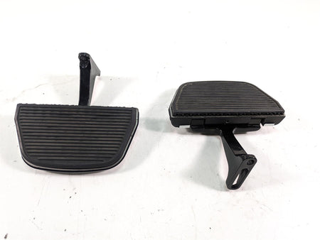 2014 Harley Touring FLHTK Electra Glide Rear Passenger Floor Board Set 52719-10 {{ shop.shopifyCountryName }} - Mototech271
