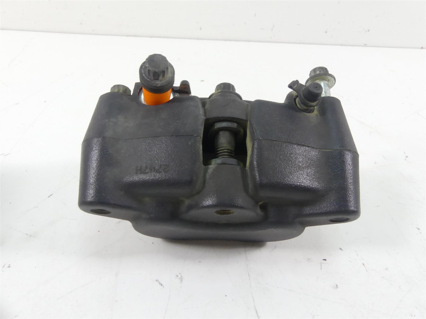 2008 Harley Softail FXSTB Night Train Front Brake Caliper 44046-08 {{ shop.shopifyCountryName }} - Mototech271