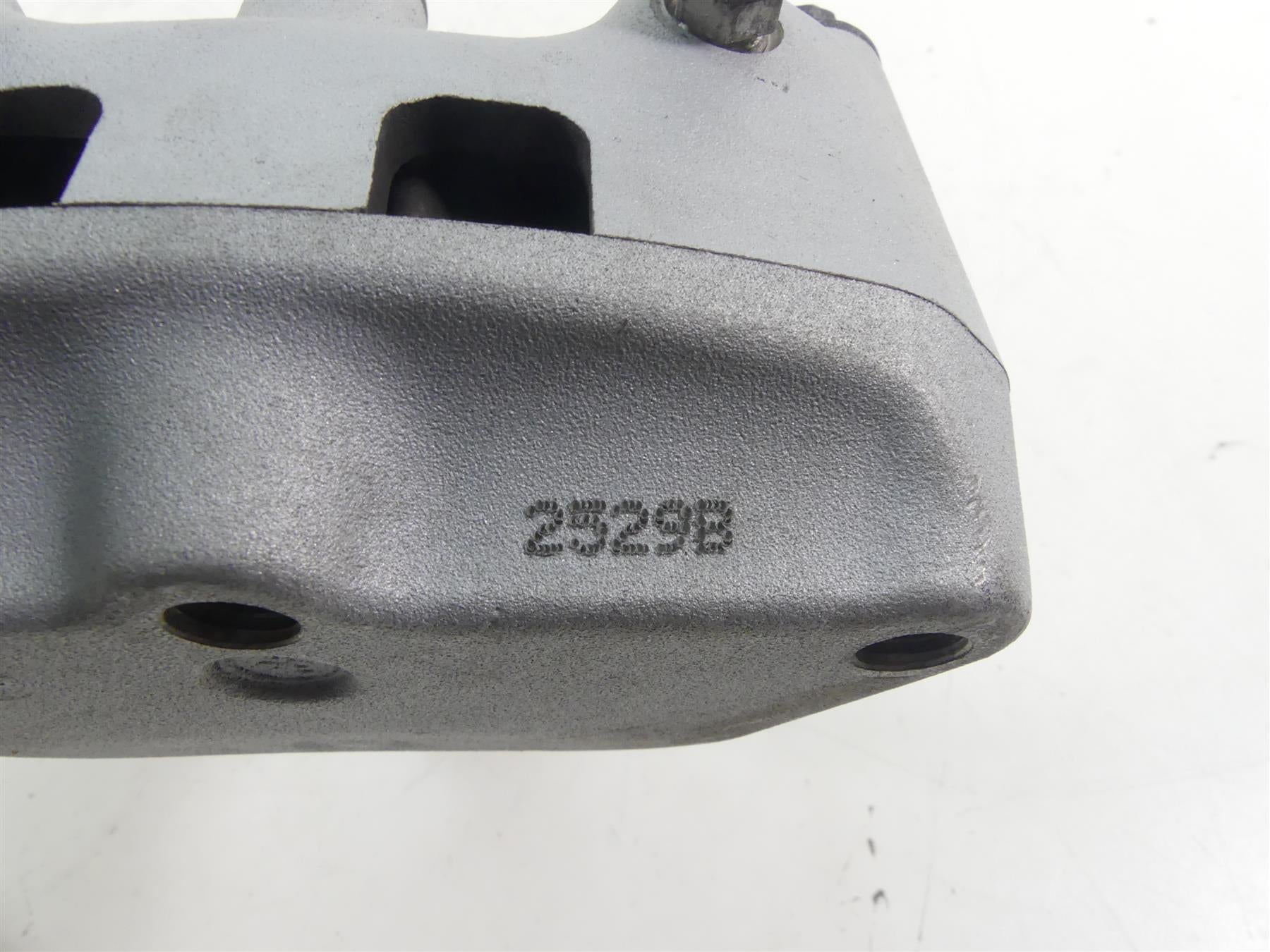 2000 Harley Dyna FXR4 CVO Super Glide Rear Brake Caliper & Line Set 44380-99 {{ shop.shopifyCountryName }} - Mototech271