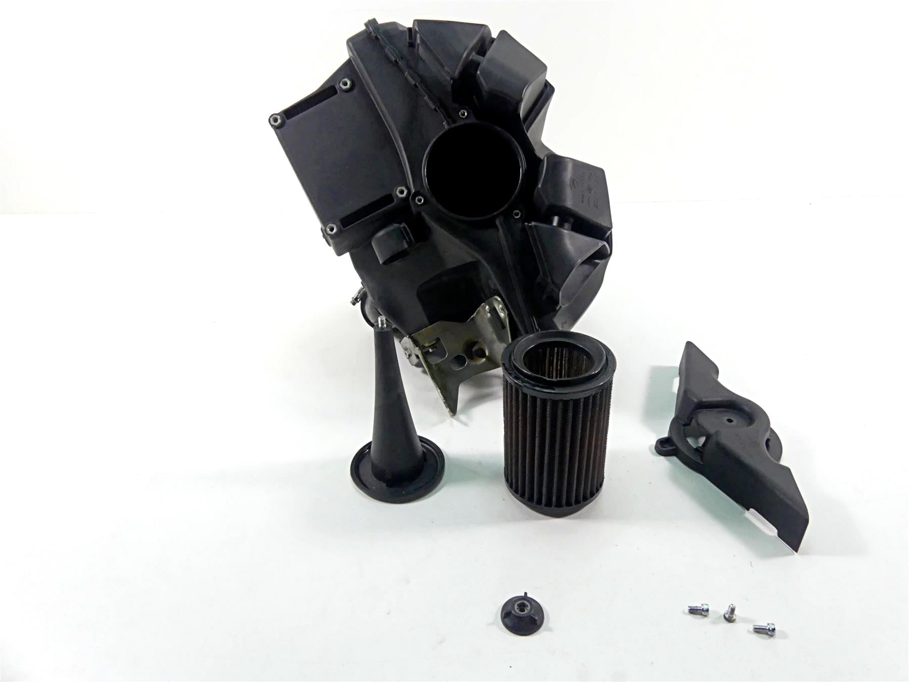 2012 Ducati Monster 1100 EVO Air Breather Cleaner Filter Box 44211641B