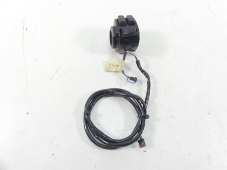 2015 Harley FXDL Dyna Low Rider Left Hand Light Blinker Control Switch 72943-12A {{ shop.shopifyCountryName }} - Mototech271