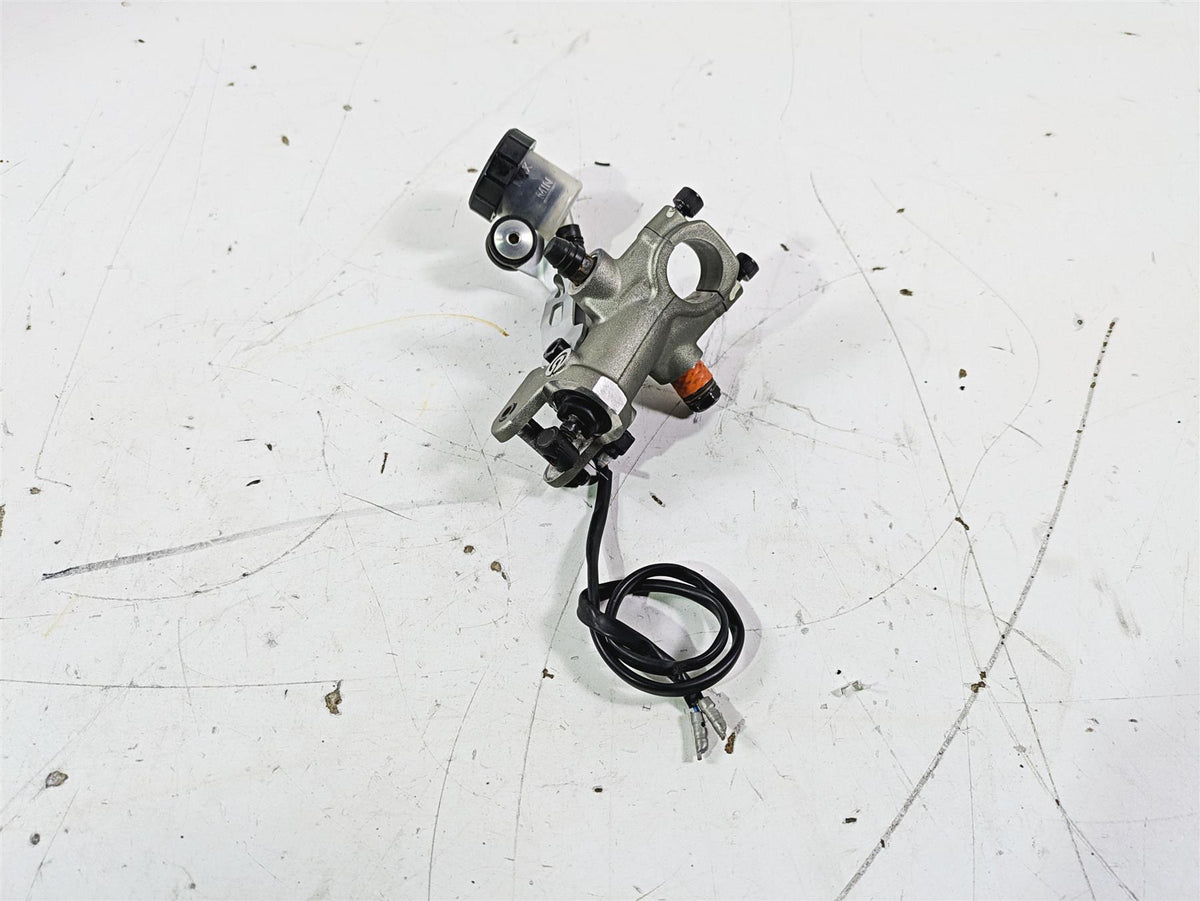 2015 Ducati Panigale 1299 S Brembo Radial Clutch Master Cylinder 63040603B {{ shop.shopifyCountryName }} - Mototech271