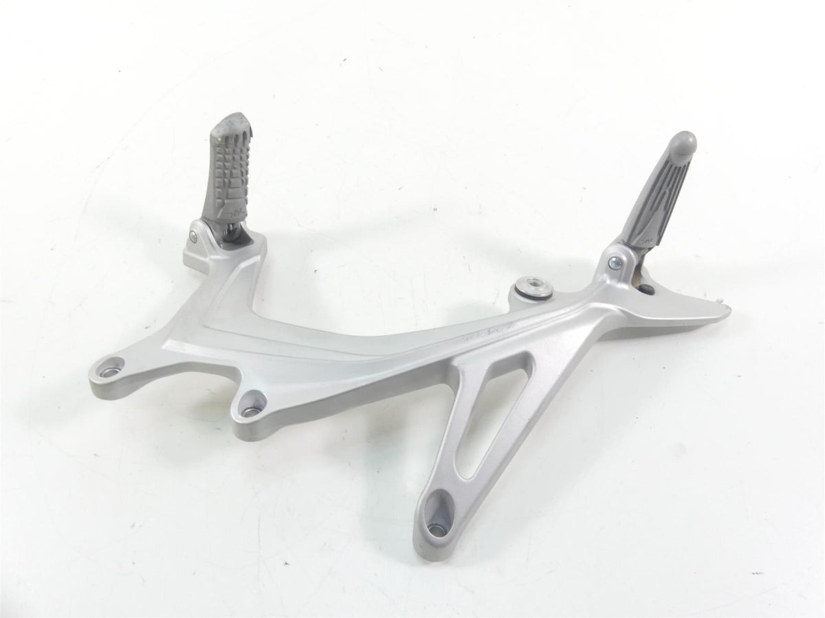 2018 Mv Agusta Brutale 800 RR Right Footpeg Foot Peg Mount Bracket Set 8AA0C1686 {{ shop.shopifyCountryName }} - Mototech271