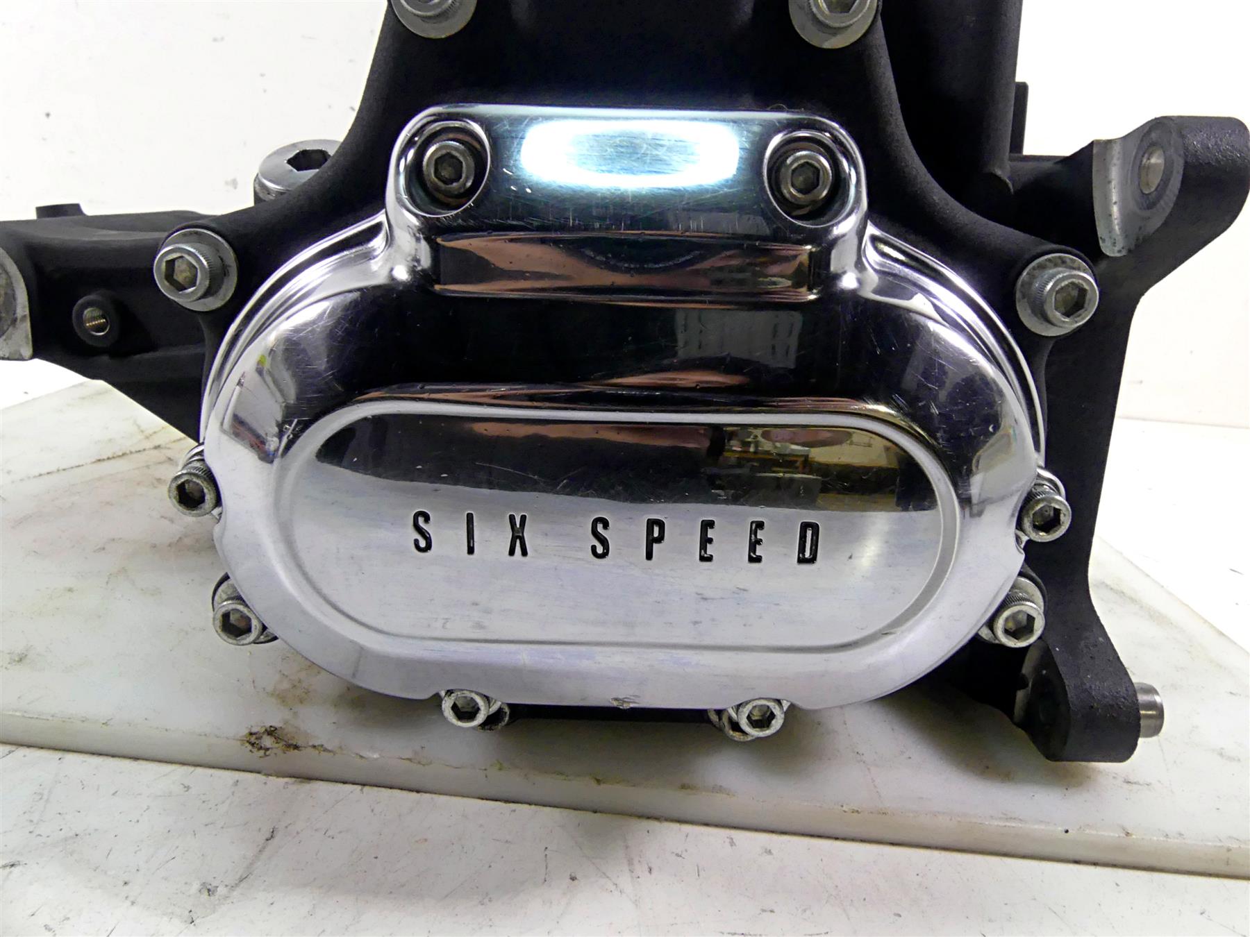 2011 Harley Softail FLSTF Fat Boy Transmission Gear Box 6 Speed 33012-10A {{ shop.shopifyCountryName }} - Mototech271