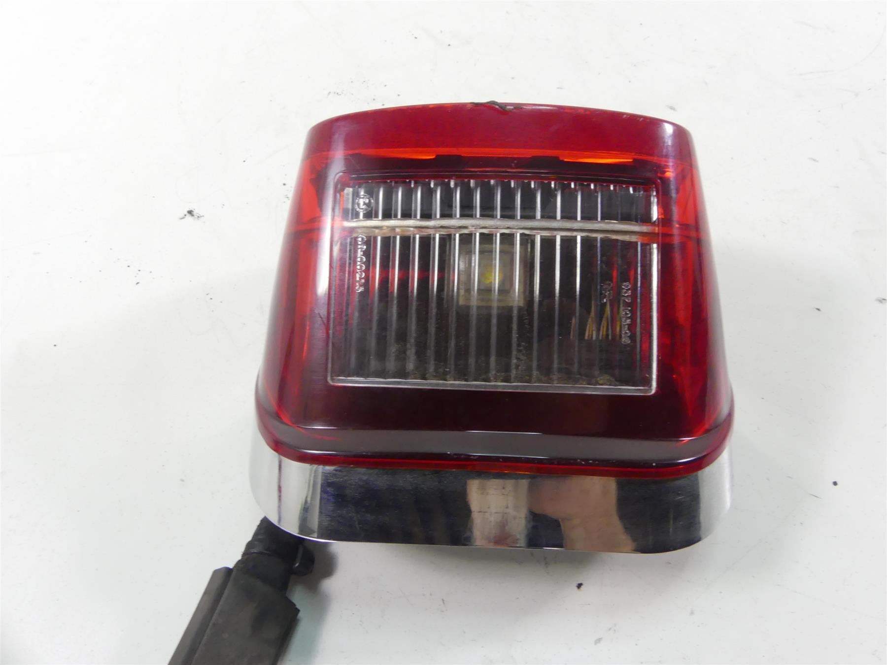 2007 Harley FLHTCU SE CVO Electra Glide Taillight Tail Light & Wiring 68066-99A {{ shop.shopifyCountryName }} - Mototech271