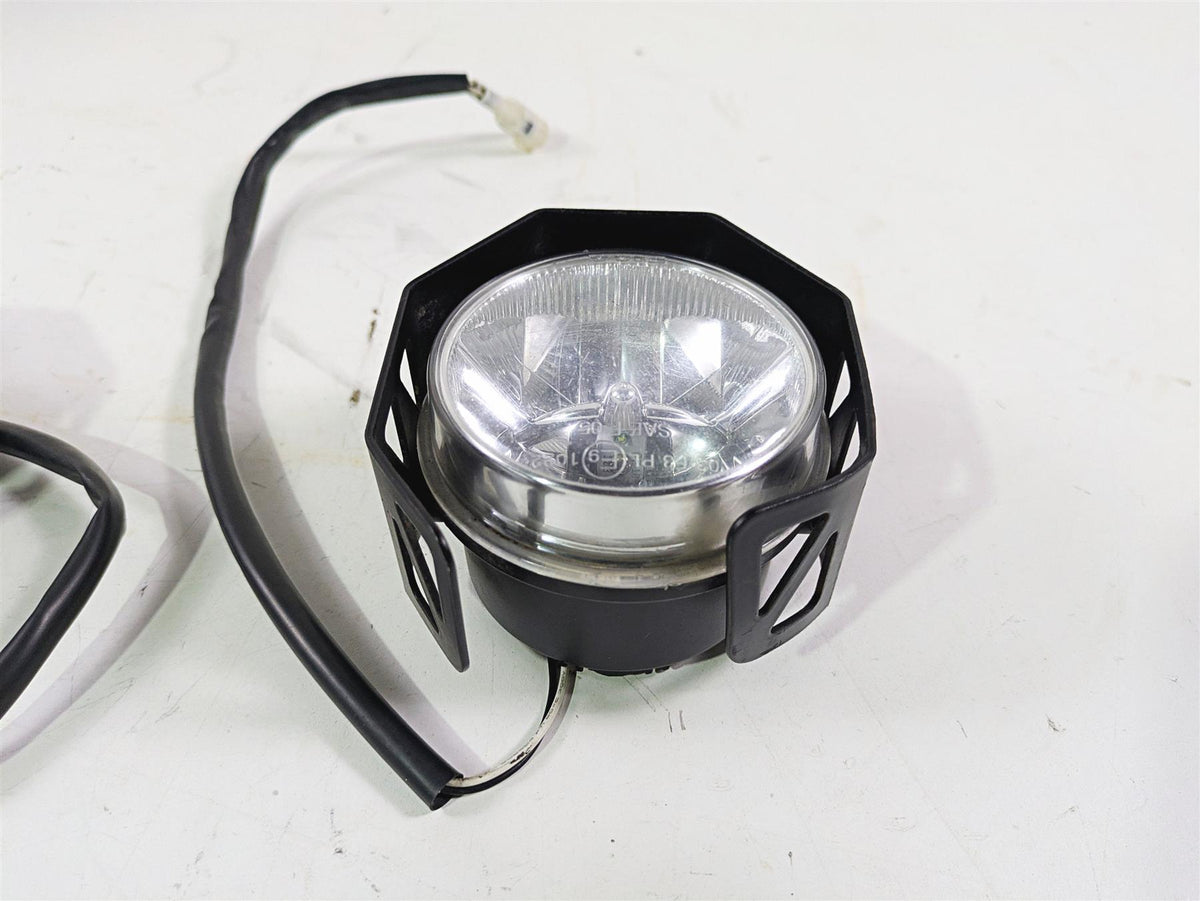 2020 Suzuki V-Strom 1050 XT Fog Light Spot Lamp Set 99000-990D2-220 {{ shop.shopifyCountryName }} - Mototech271