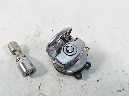 2006 Harley FLSTI Softail Heritage Ignition Switch Key Lock Set 71450-04 {{ shop.shopifyCountryName }} - Mototech271
