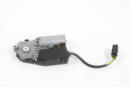 2015 BMW K1600GT K1600 K48 Windshield Wind Shield Actuator Motor 46637724081 {{ shop.shopifyCountryName }} - Mototech271