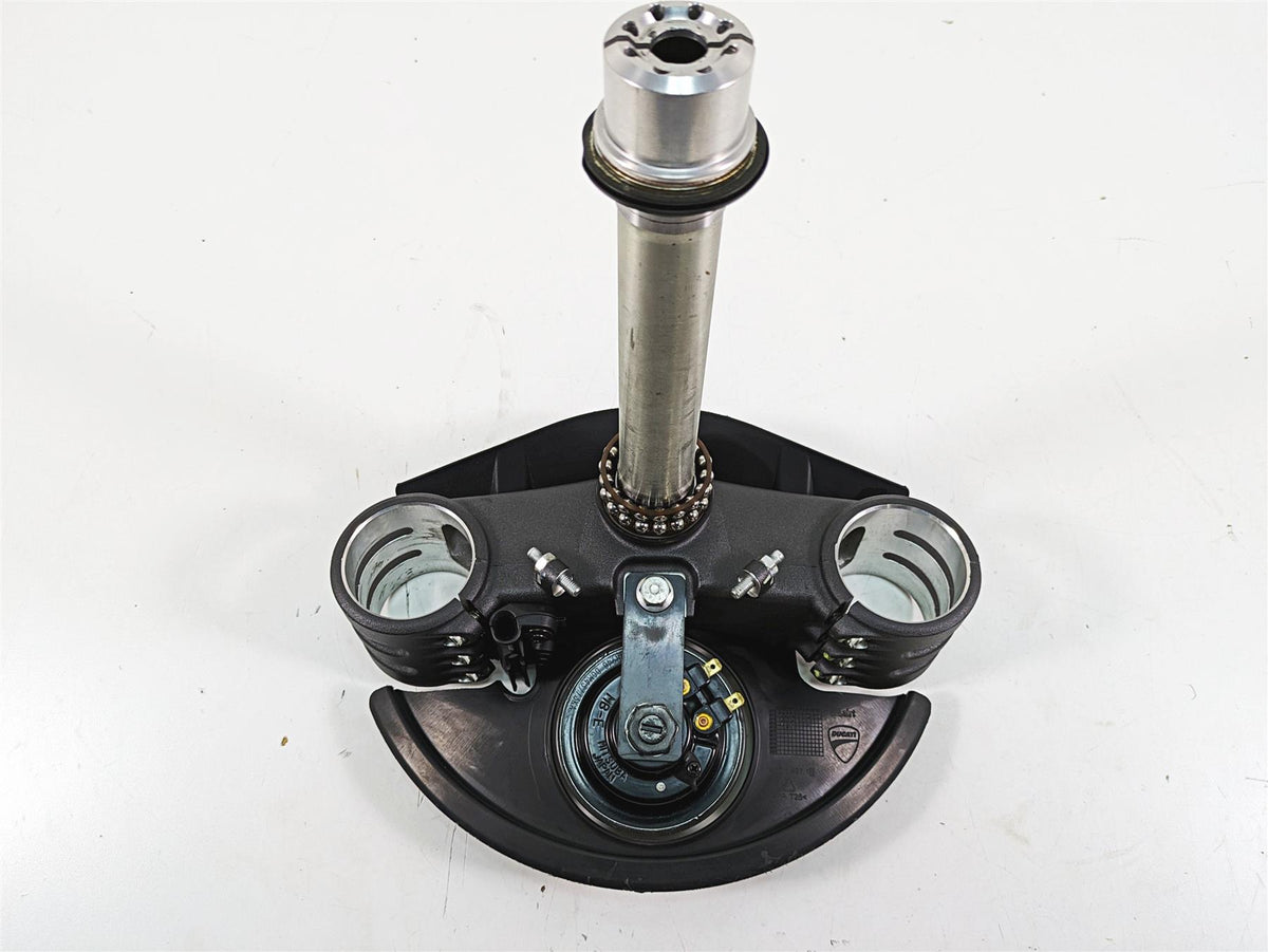 2016 Ducati Panigale 1299 S Lower Triple Tree 58mm Clamp Ohlins 34220681AA {{ shop.shopifyCountryName }} - Mototech271