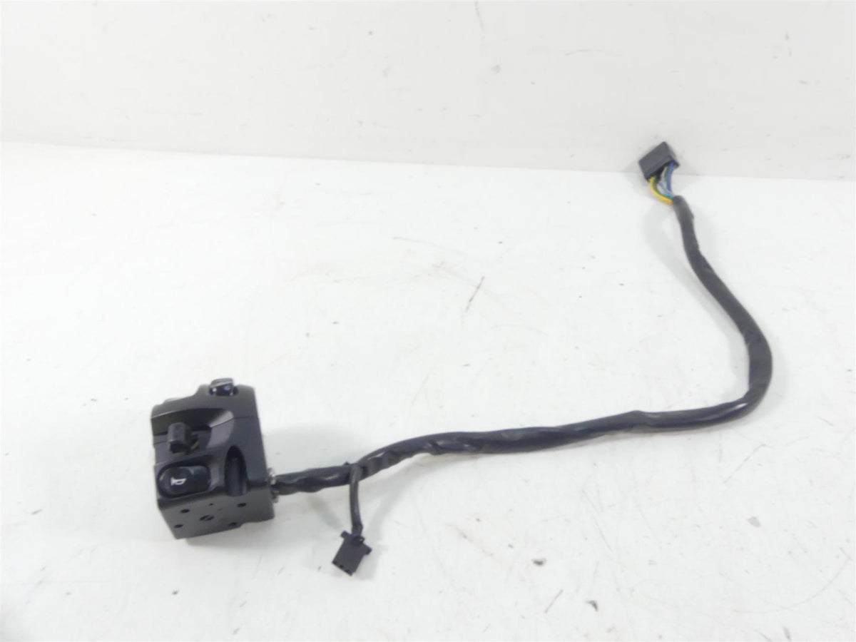2011 Victory Vision Tour Left Hand Turn Signal Windshield Control Switch 4011993 {{ shop.shopifyCountryName }} - Mototech271