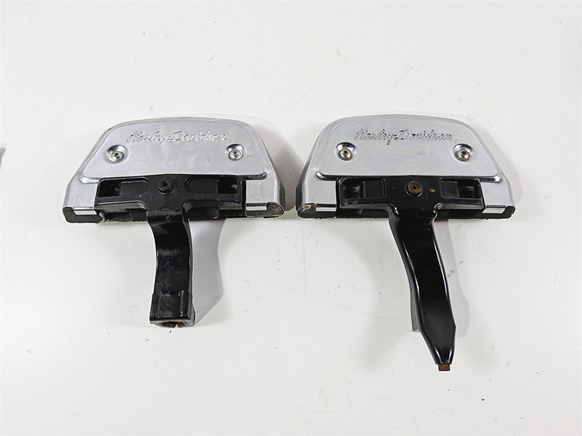 2012 Harley Softail FLSTF Fat Boy Passenger Footpeg Foot Peg READ 50943-05A {{ shop.shopifyCountryName }} - Mototech271