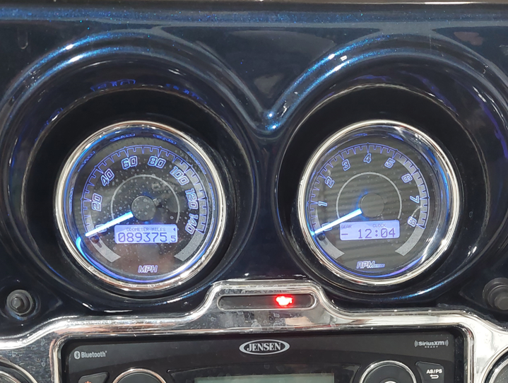 2002 Harley Touring FLHTC Electra Glide Dakota Digital Speedometer Tachometer FOR PARTS MVX-820 -0-KG-C {{ shop.shopifyCountryName }} - Mototech271