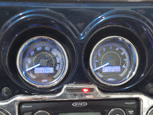 Load image into Gallery viewer, 2002 Harley Touring FLHTC Electra Glide Dakota Digital Speedometer Tachometer FOR PARTS MVX-820 -0-KG-C | Mototech271
