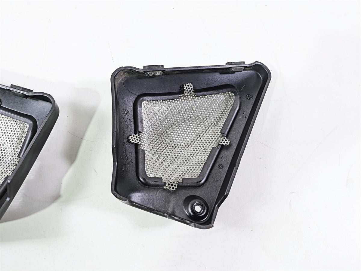 2016 Harley VRSCDX Night Rod Neck Cover Fairing Set 66297-07 66296-07 {{ shop.shopifyCountryName }} - Mototech271