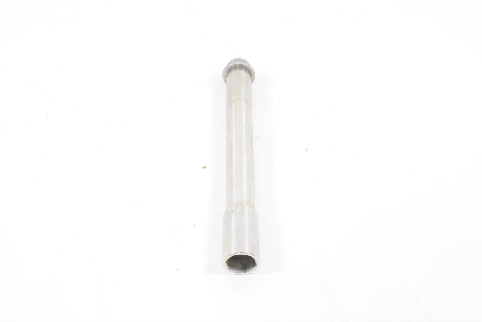 2015 MV Agusta B3 Brutale 800 RR Front Wheel Axle Spindle 8000B5931 {{ shop.shopifyCountryName }} - Mototech271