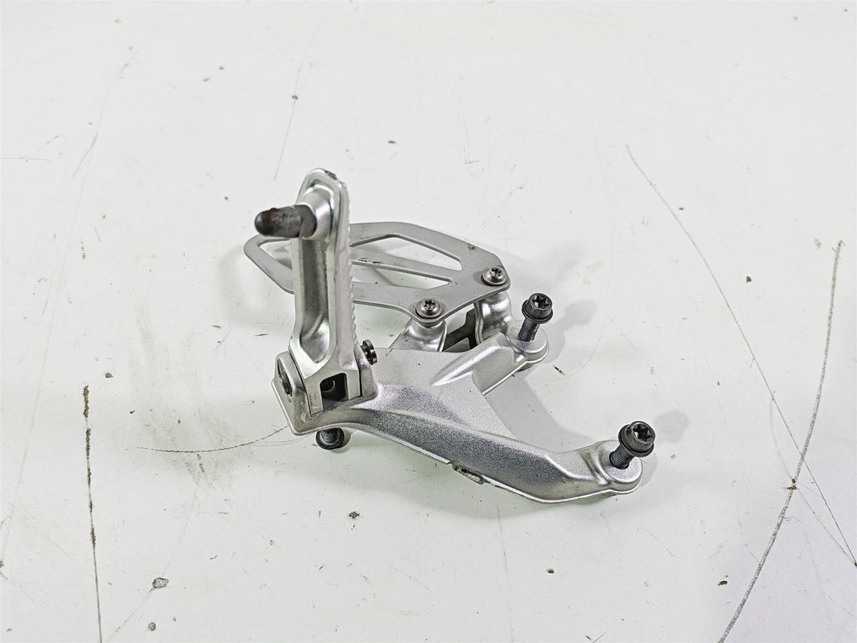 2017 BMW S1000RR K46 Right Front Rider Foot Peg 46718559066 {{ shop.shopifyCountryName }} - Mototech271