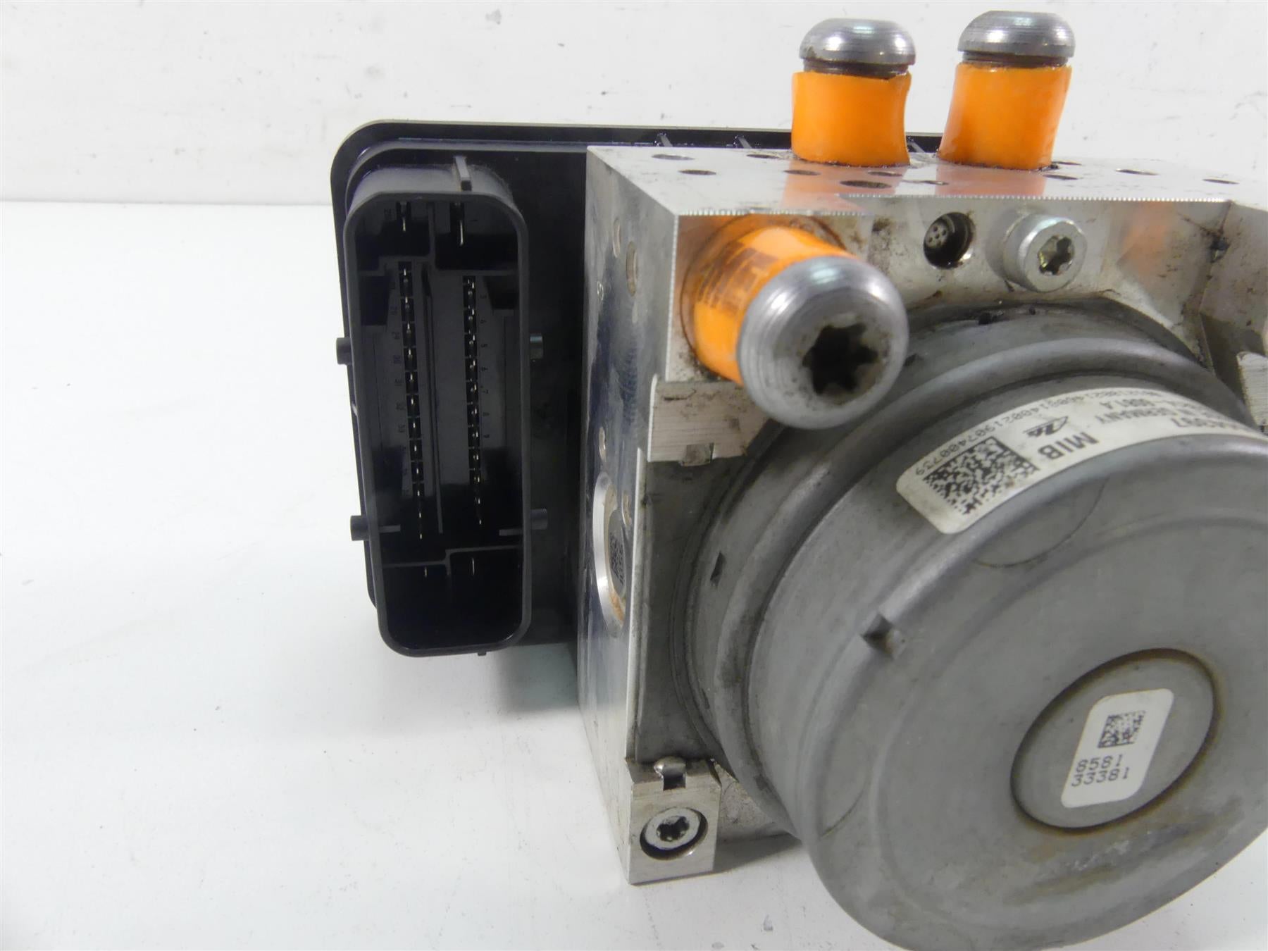 2019 BMW R1250GS K50 Abs Brake Pump Pressure Unit Module 34519898518 34519444398 {{ shop.shopifyCountryName }} - Mototech271