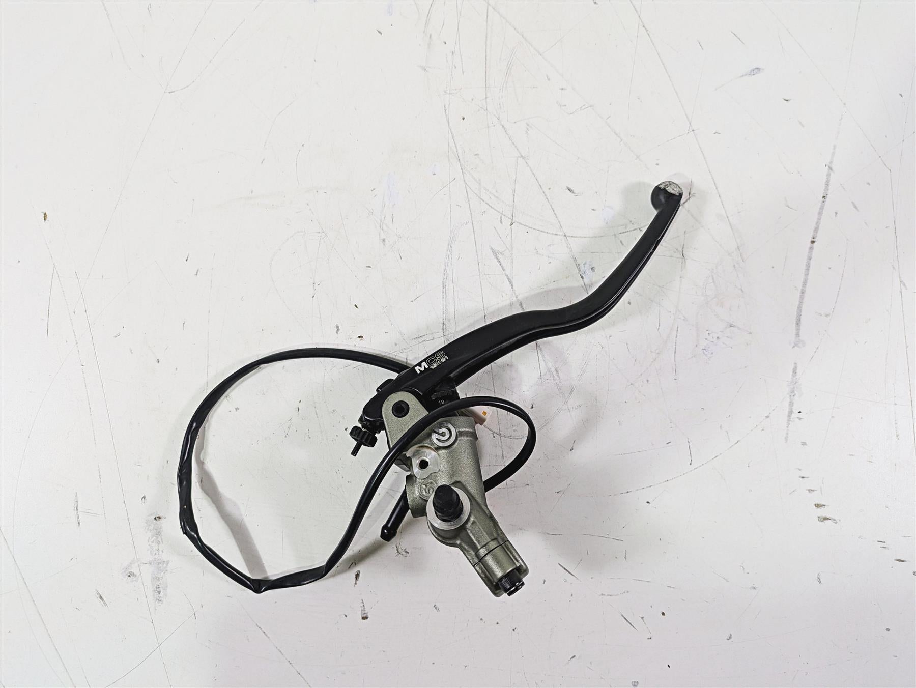 2020 Triumph Daytona 765 Moto2 Brembo Front Radial Brake Master Cyl T2025831 {{ shop.shopifyCountryName }} - Mototech271