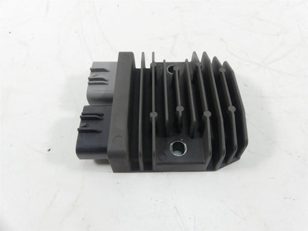 2015 Yamaha MT09 FZ09 Rectifier Voltage Regulator 1D7-81960-01-00 FH020AA {{ shop.shopifyCountryName }} - Mototech271