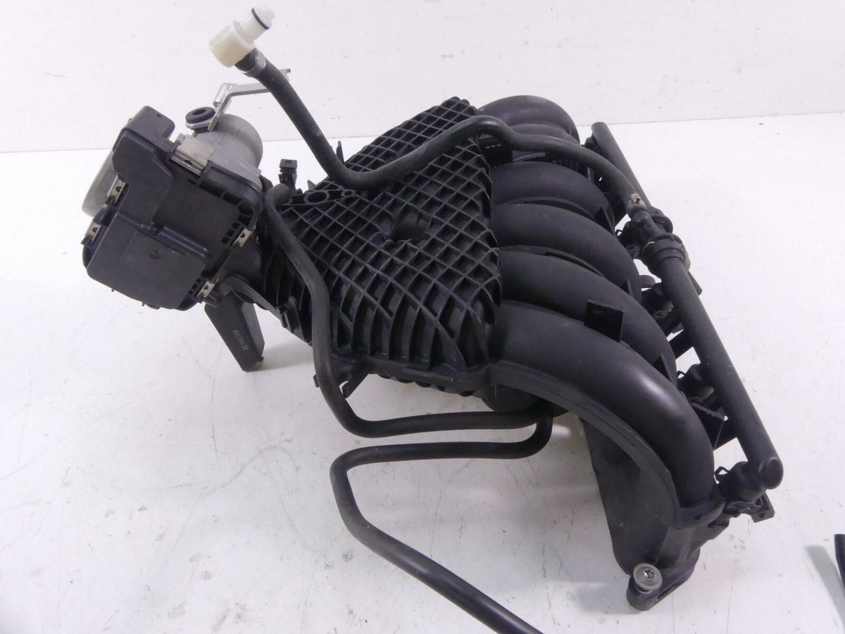 2018 BMW K1600 Bagger Intake Manifold & Throttle Body Fuel Injection 13548564960 {{ shop.shopifyCountryName }} - Mototech271