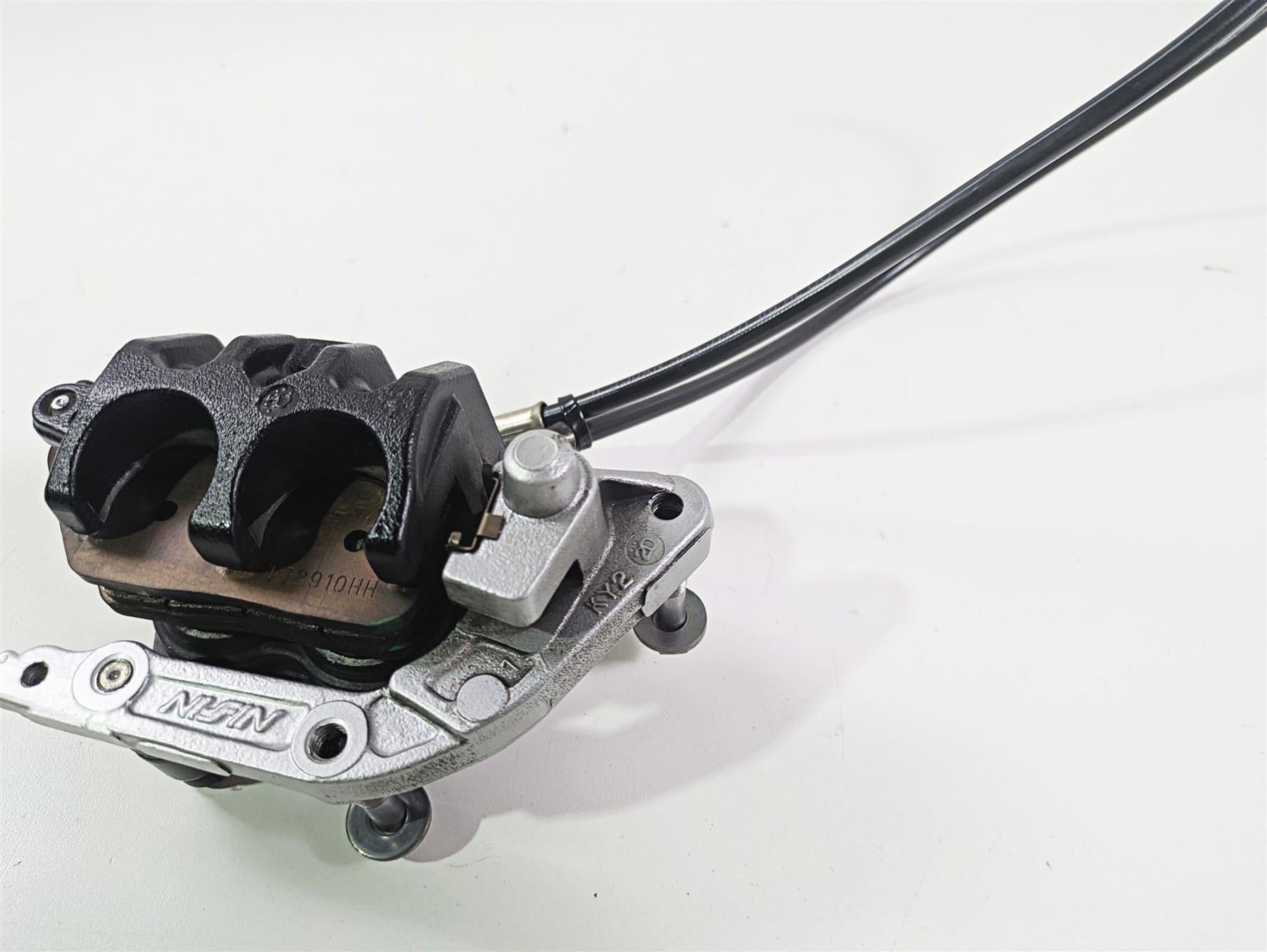 2013 Triumph Bonneville Nissin Front Brake Caliper & Mount T2020542 {{ shop.shopifyCountryName }} - Mototech271