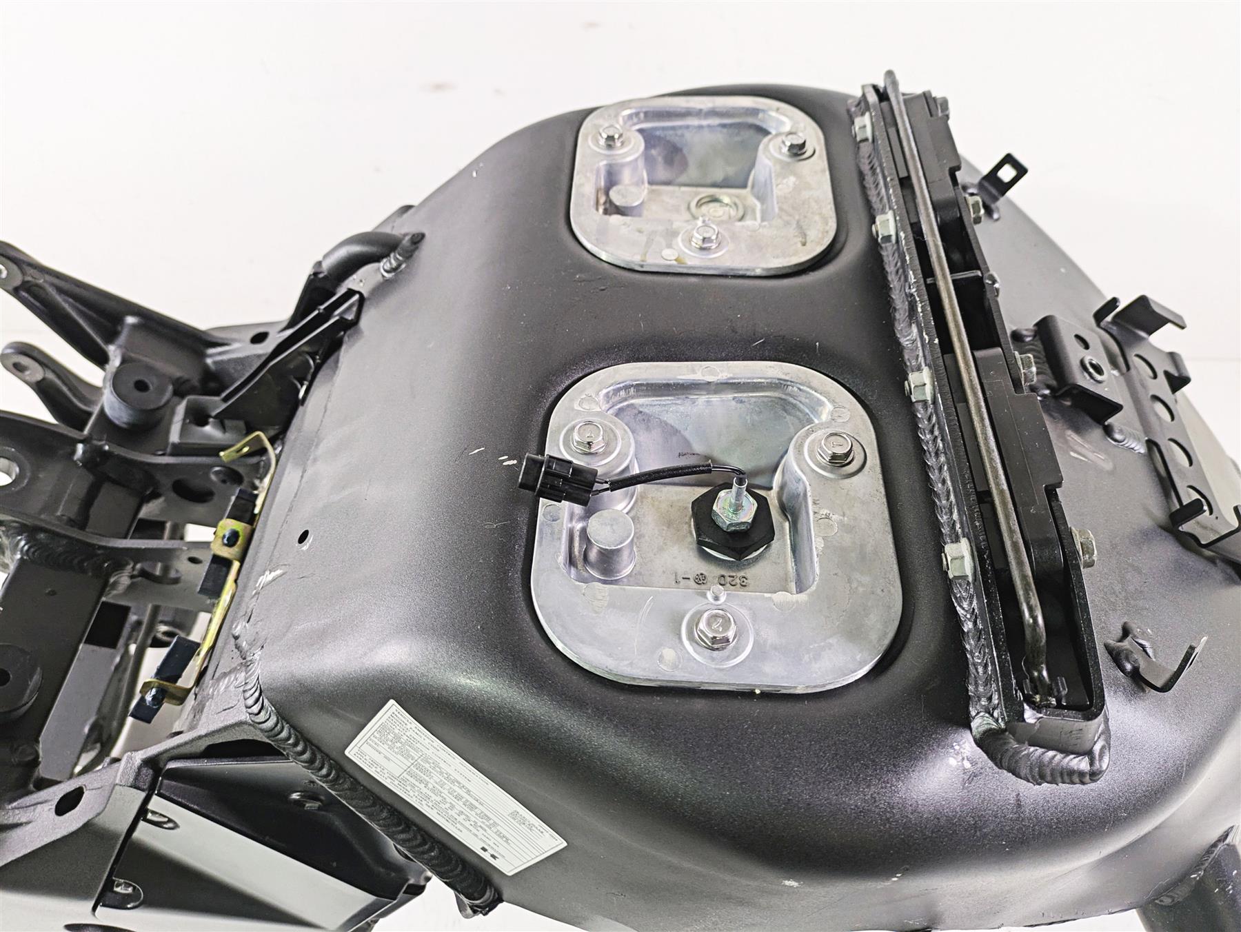 2005 Kawasaki ZX12R Ninja Straight Main Frame Chassis With Clear Texas Title 32160-1774-8F {{ shop.shopifyCountryName }} - Mototech271