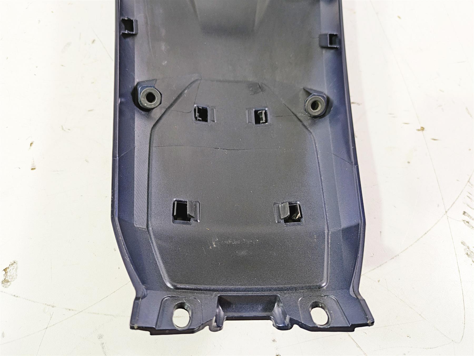 2016 BMW R1200GS GSW K50 Center Tank Cover Fairing Frozen Dark Blue 8555988 {{ shop.shopifyCountryName }} - Mototech271