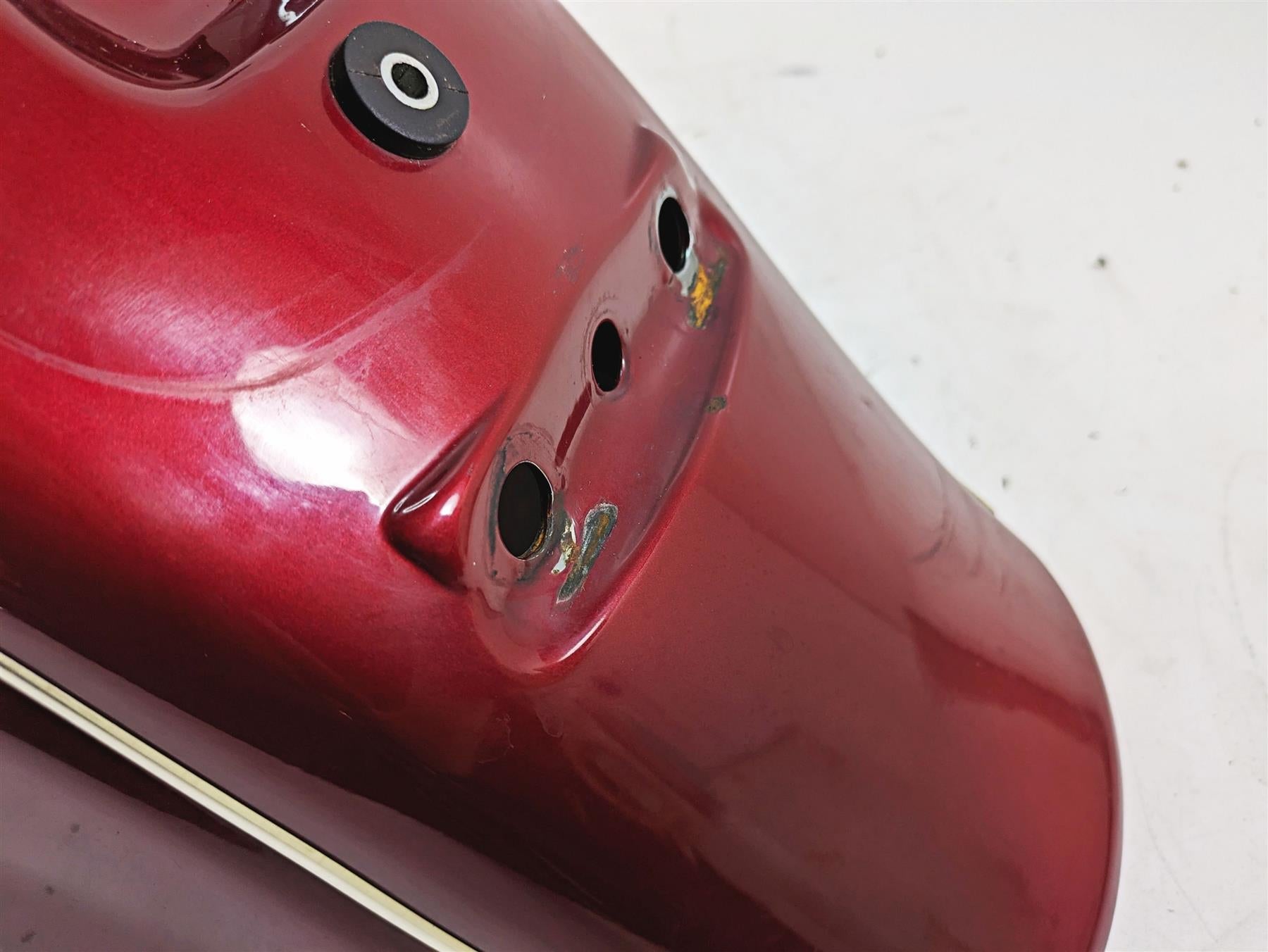1997 Kawasaki VN1500 Vulcan Rear Fender Red - No Dents 35022-5029 {{ shop.shopifyCountryName }} - Mototech271
