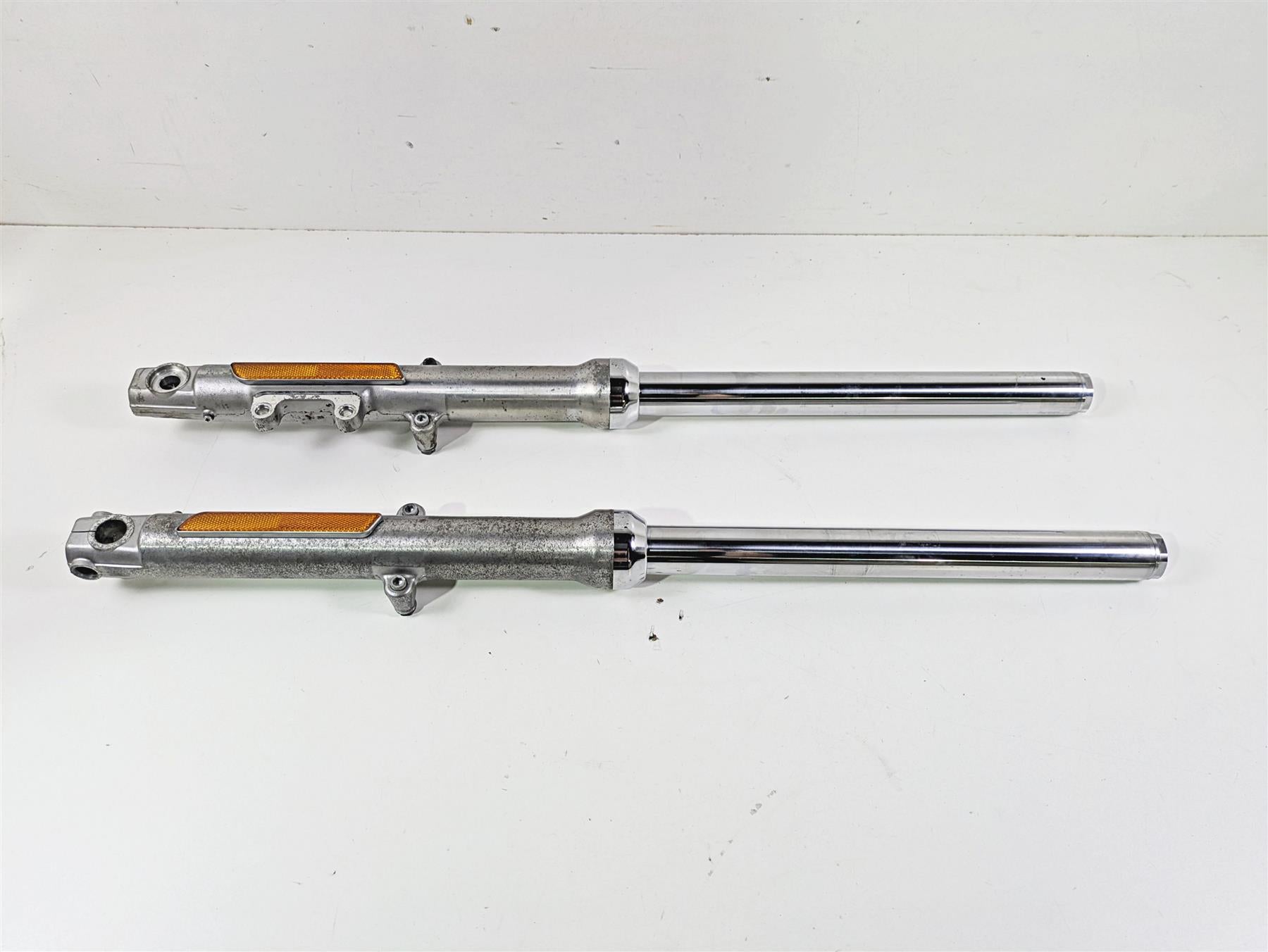 2007 Harley Sportster XL1200 C Straight Front Fork Leg Set 45900-04 45901-04