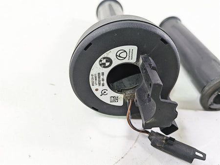 2015 BMW R1200GS Adv K51 Left Right Heated Hand Grip Set Cruise 61318552120 {{ shop.shopifyCountryName }} - Mototech271