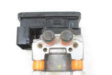 Load image into Gallery viewer, 2016 Indian Chief Classic Abs Brake Pump Module 1911937 | Mototech271
