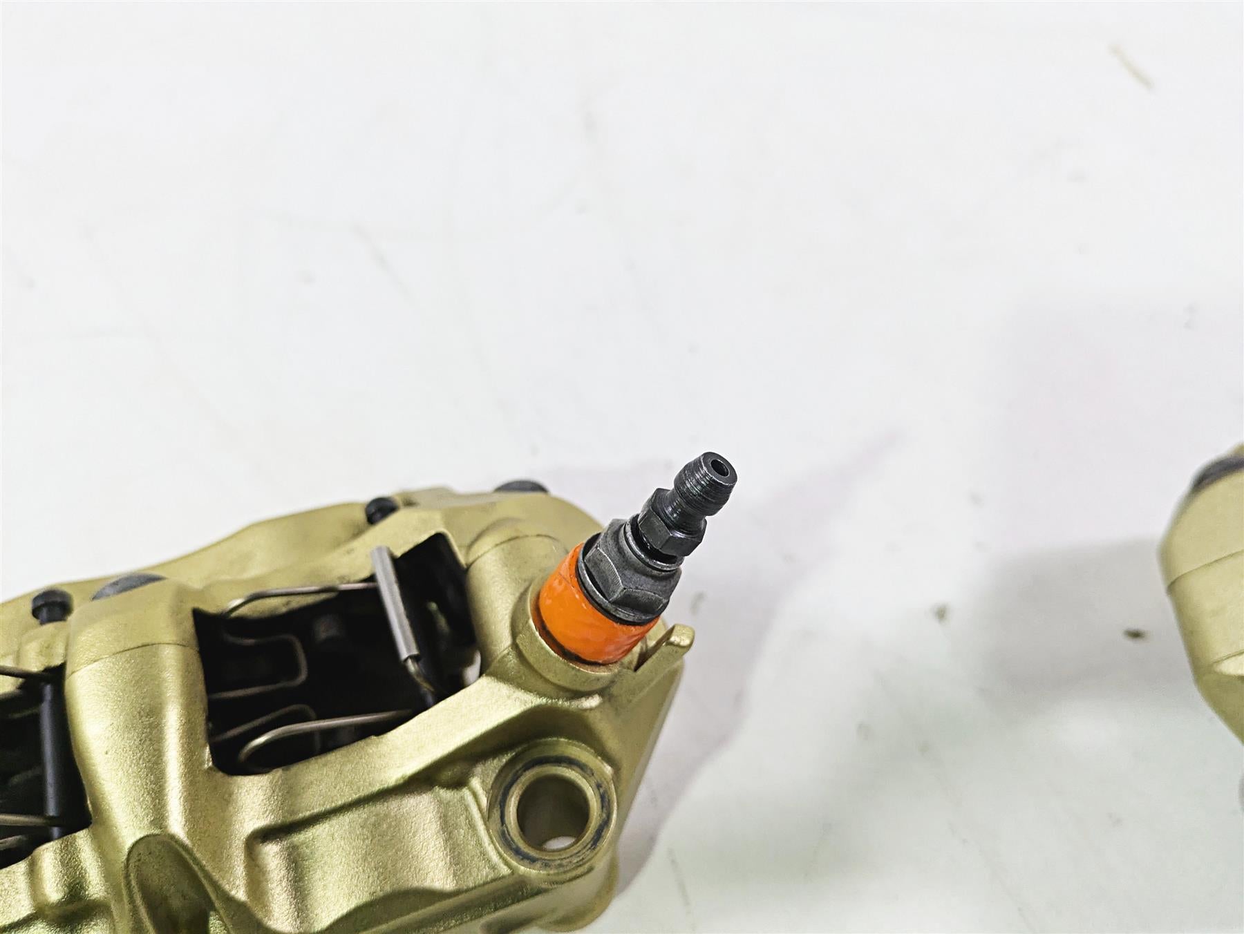 2016 BMW S1000RR K46 Golden Brembo Front Brake Calipers 100mm 34117714784 {{ shop.shopifyCountryName }} - Mototech271