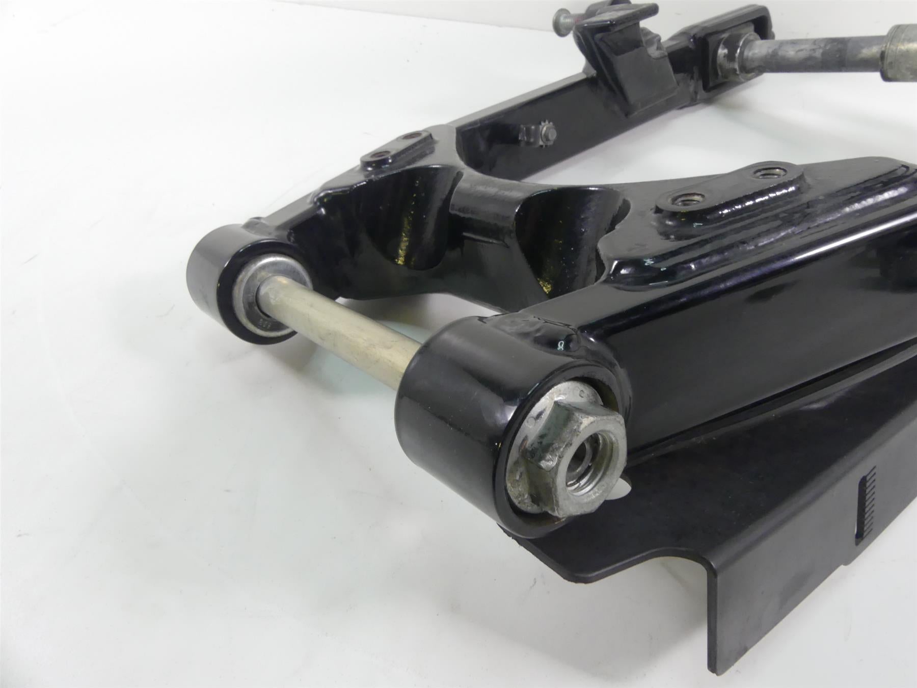 2017 Harley Dyna FXDB Street Bob Rear Swingarm Swing Arm & 25mm Axle 47820-10 {{ shop.shopifyCountryName }} - Mototech271