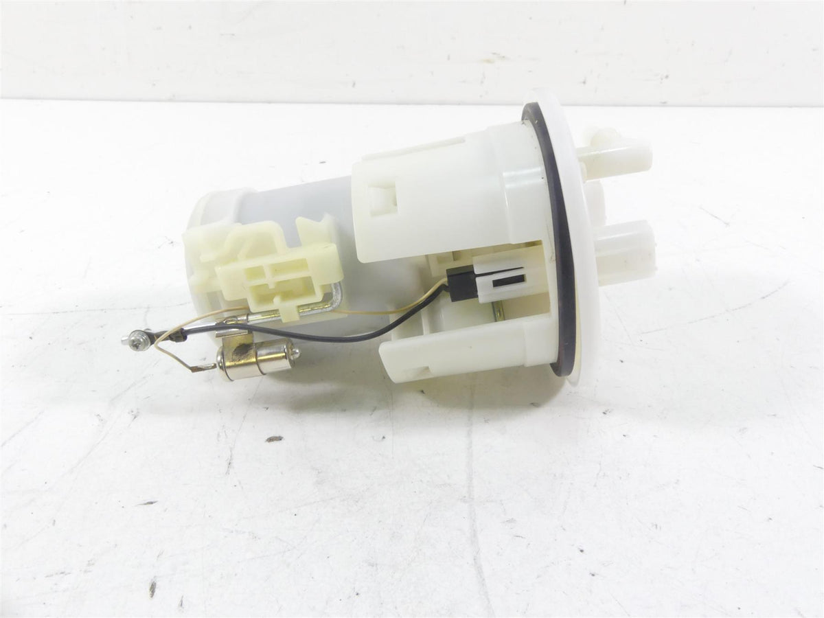 2015 Honda CBR1000 RR SC59 Denso Fuel Gas Petrol Pump - Tested 16700-MFL-013 {{ shop.shopifyCountryName }} - Mototech271