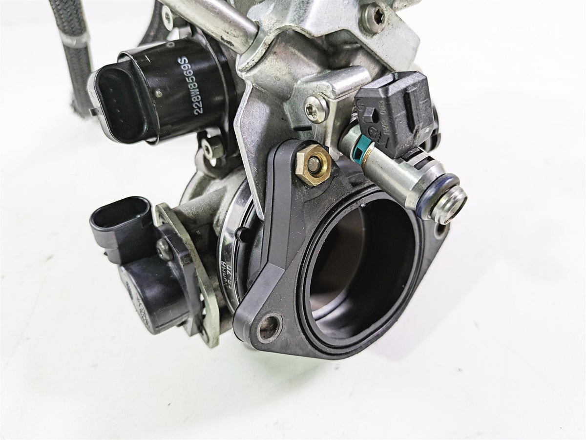 2010 Harley VRSCF Muscle Rod Throttle Body Fuel Injection 27657-01 {{ shop.shopifyCountryName }} - Mototech271