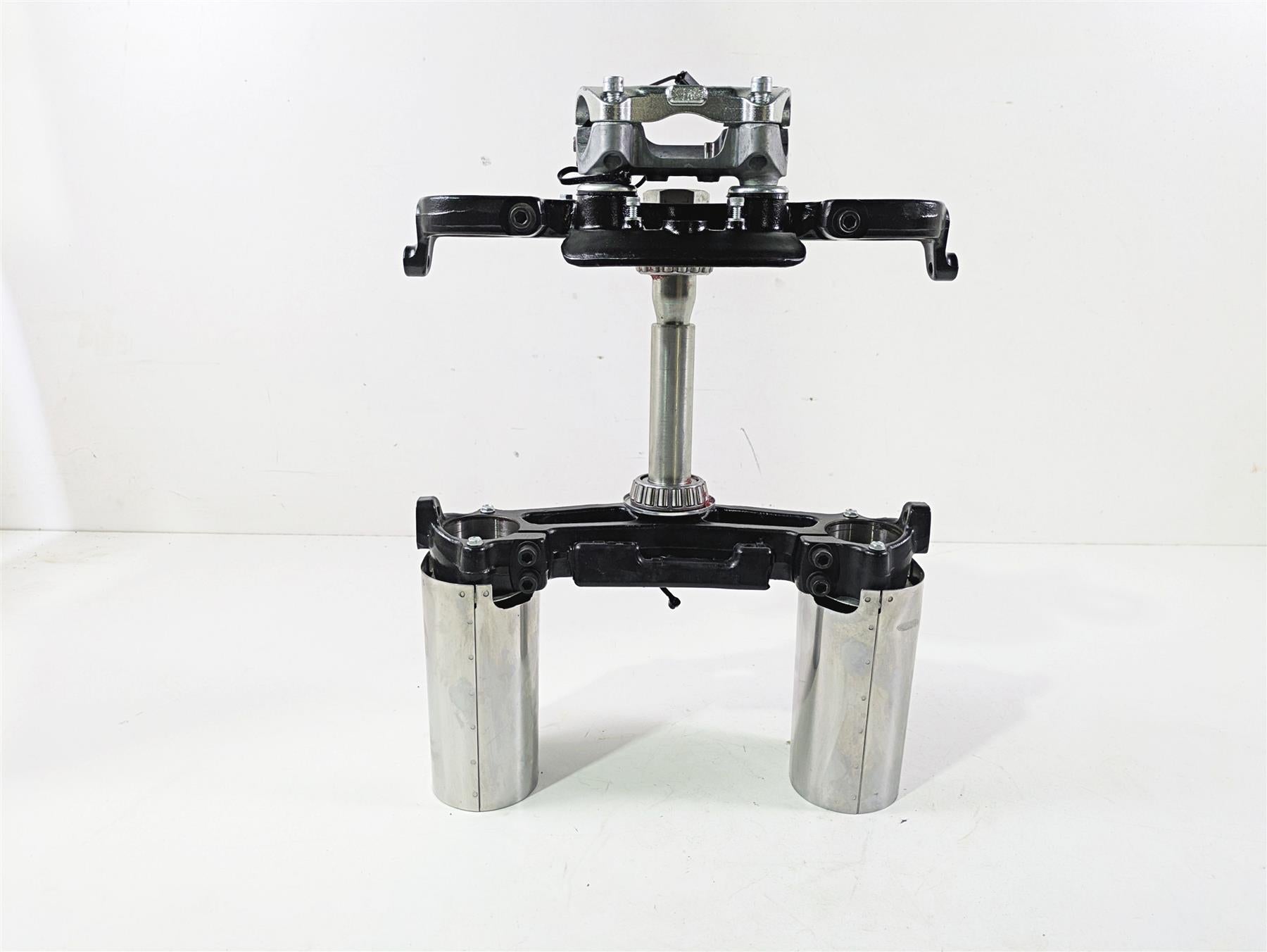 2021 Harley Touring FLTRX Road Glide Upper Lower Triple Tree Set 49mm 45900024 {{ shop.shopifyCountryName }} - Mototech271