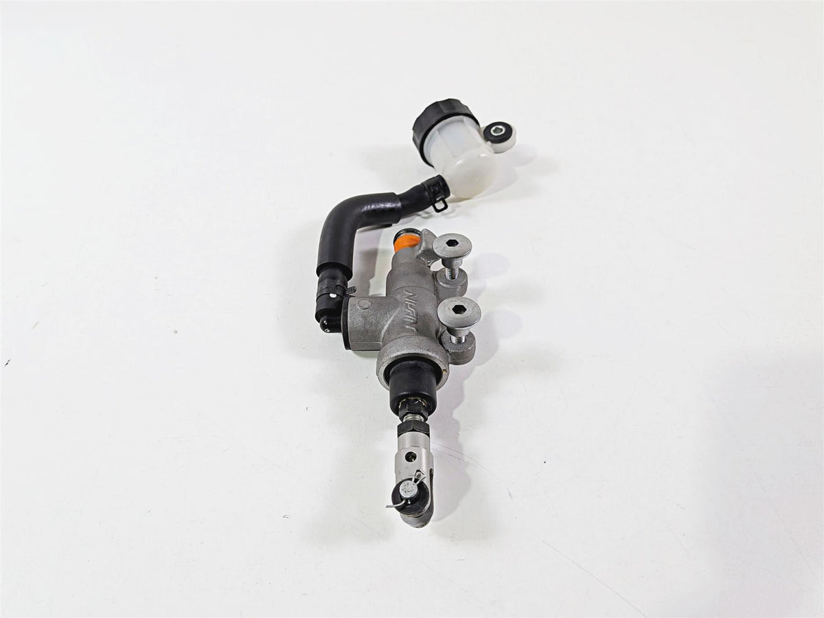 2024 Yamaha YZF R1 RN65 Rear Nissin Brake Master Cylinder 1/2" 2CR-2583V-00-00 {{ shop.shopifyCountryName }} - Mototech271