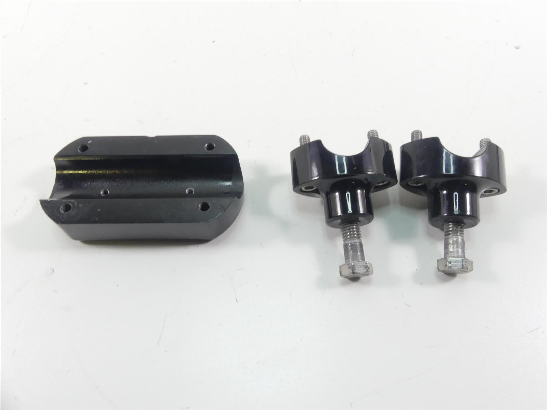 2011 Harley VRSCF Muscle Rod 2" Handlebar Riser Clamp Speedo Mount Set {{ shop.shopifyCountryName }} - Mototech271