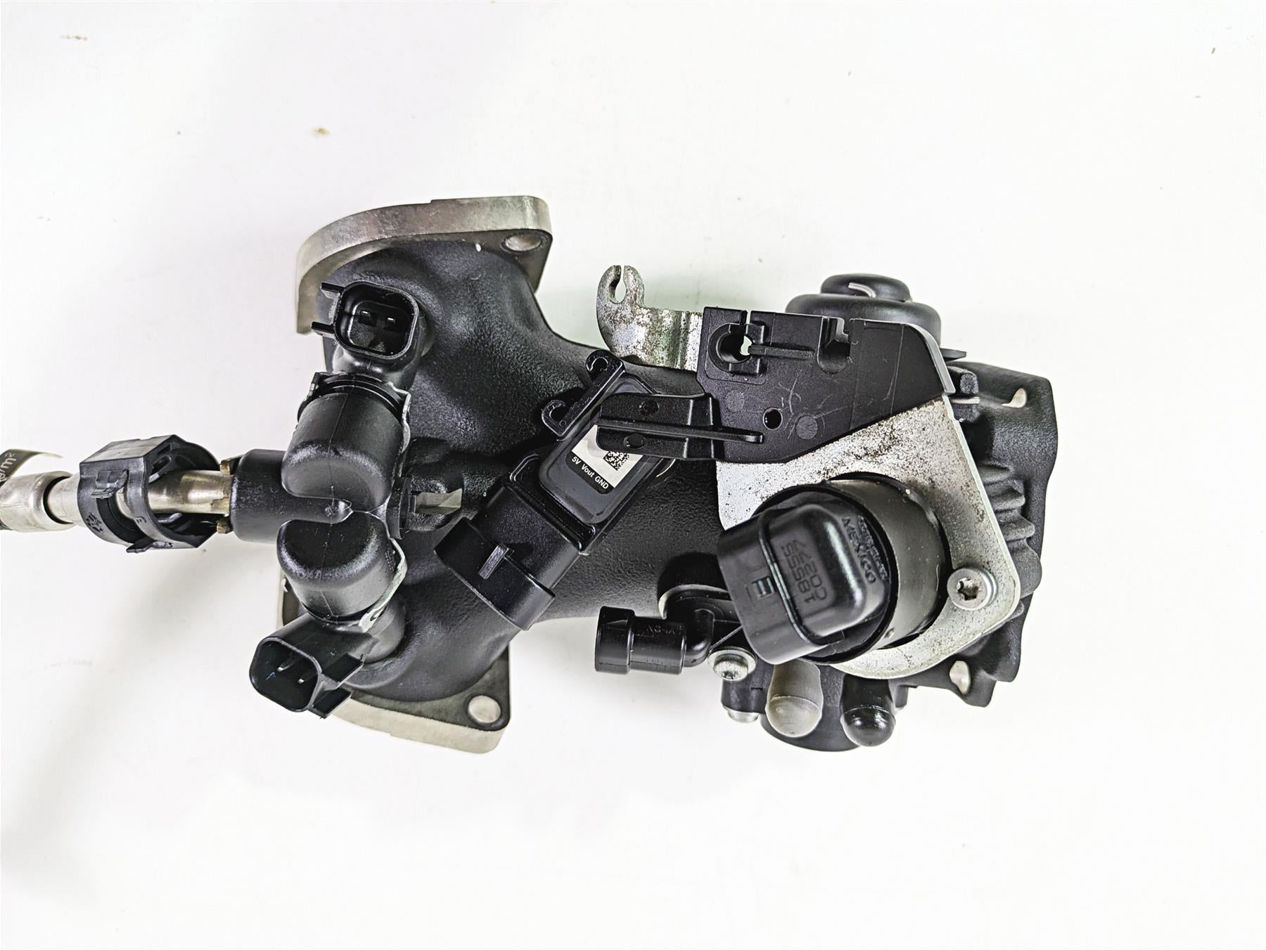 2017 Harley Dyna FXDB Street Bob Throttle Body Fuel Injection 27708-10A {{ shop.shopifyCountryName }} - Mototech271