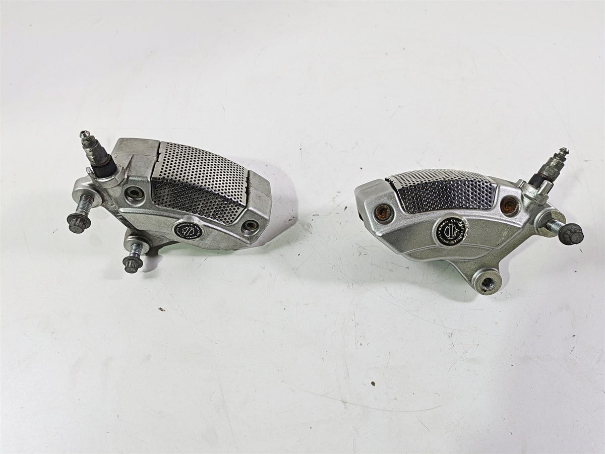 2011 Harley Touring FLHTCUSE CVO E-Glide Front Brake Calipers 42938-08 42939-08 {{ shop.shopifyCountryName }} - Mototech271