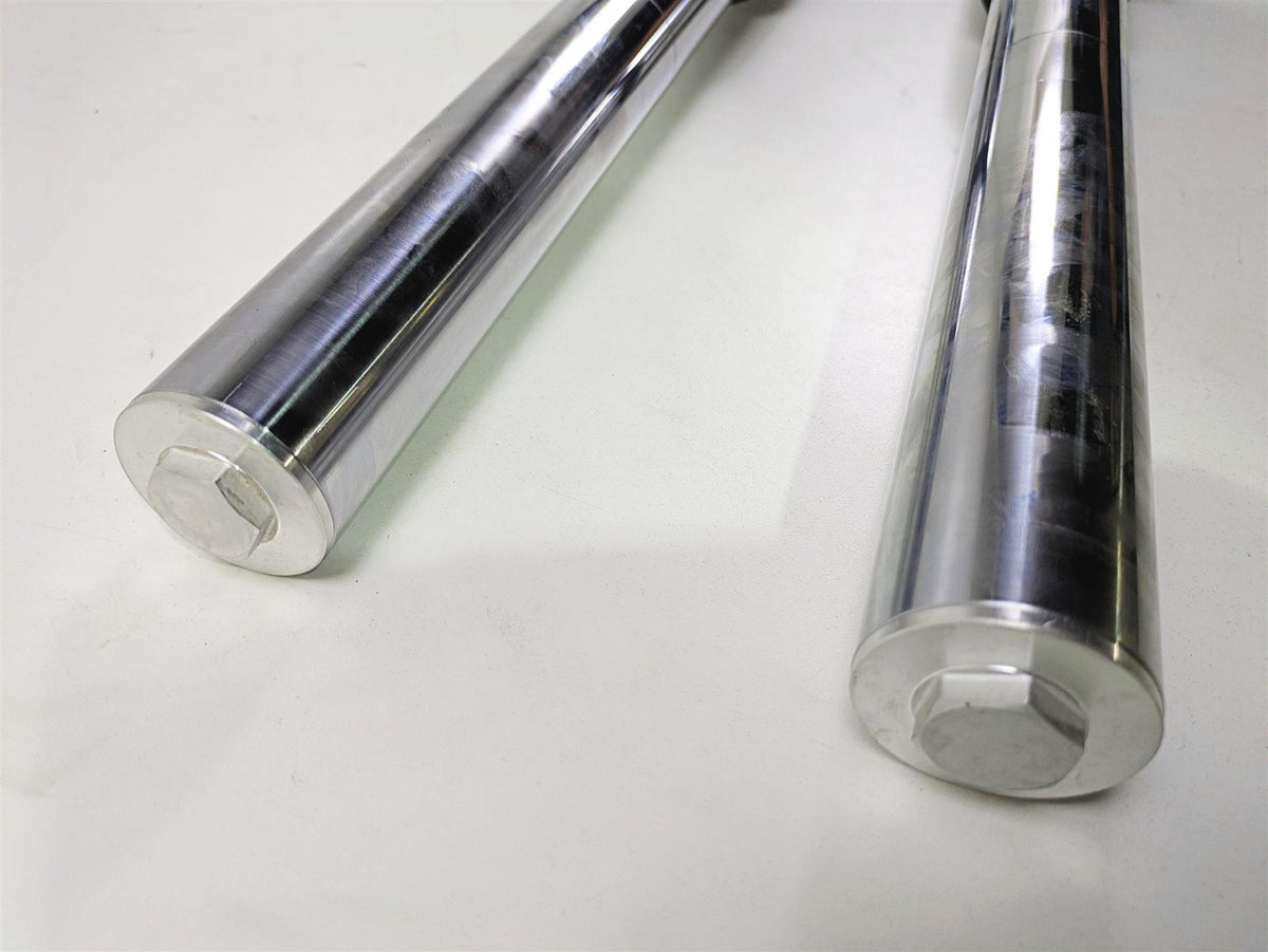 2017 Indian Chieftain Limited Front Fork Leg Set 46mm Chrome 1824021 1824022 {{ shop.shopifyCountryName }} - Mototech271
