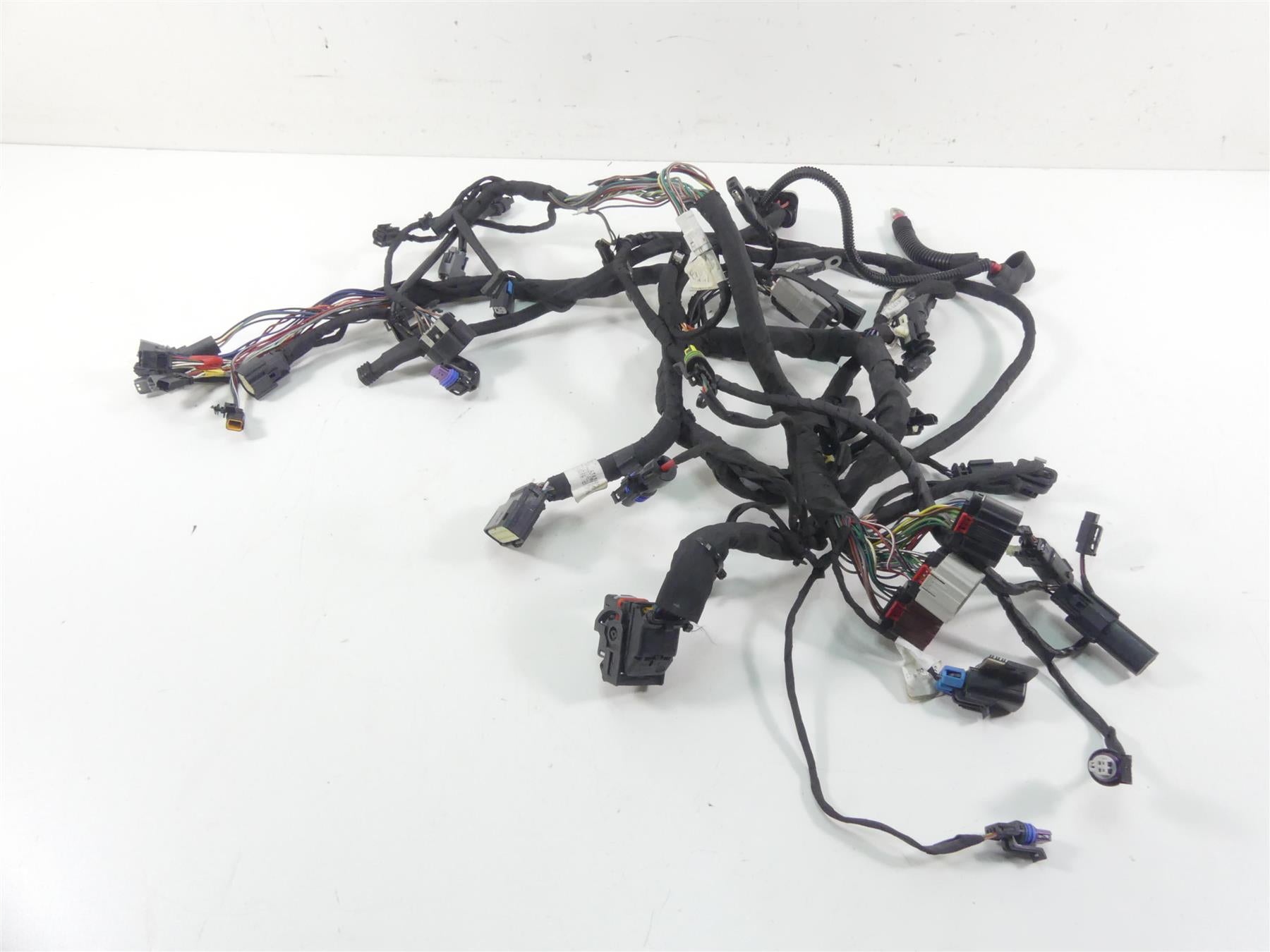 2018 Harley Softail FXFB Fat Bob Main Wiring Harness Non Abs - No Cut 69201493 {{ shop.shopifyCountryName }} - Mototech271