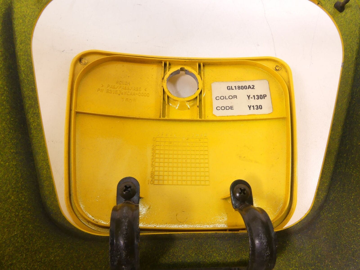 2002 Honda Goldwing GL1800 Main Middle Center Shelter Fairing 83152-MCA- 000ZD {{ shop.shopifyCountryName }} - Mototech271