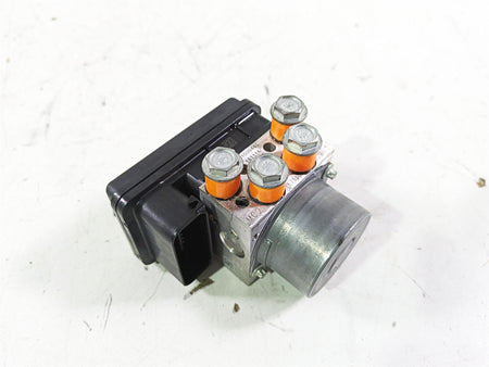 2019 Harley FLHCS Softail Heritage Abs Brake Pump Module Unit 41100044C {{ shop.shopifyCountryName }} - Mototech271