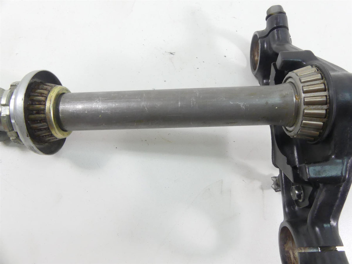 1980 Honda CB750C Custom Lower Triple Tree Steering Clamp 53200-425-730ZA {{ shop.shopifyCountryName }} - Mototech271
