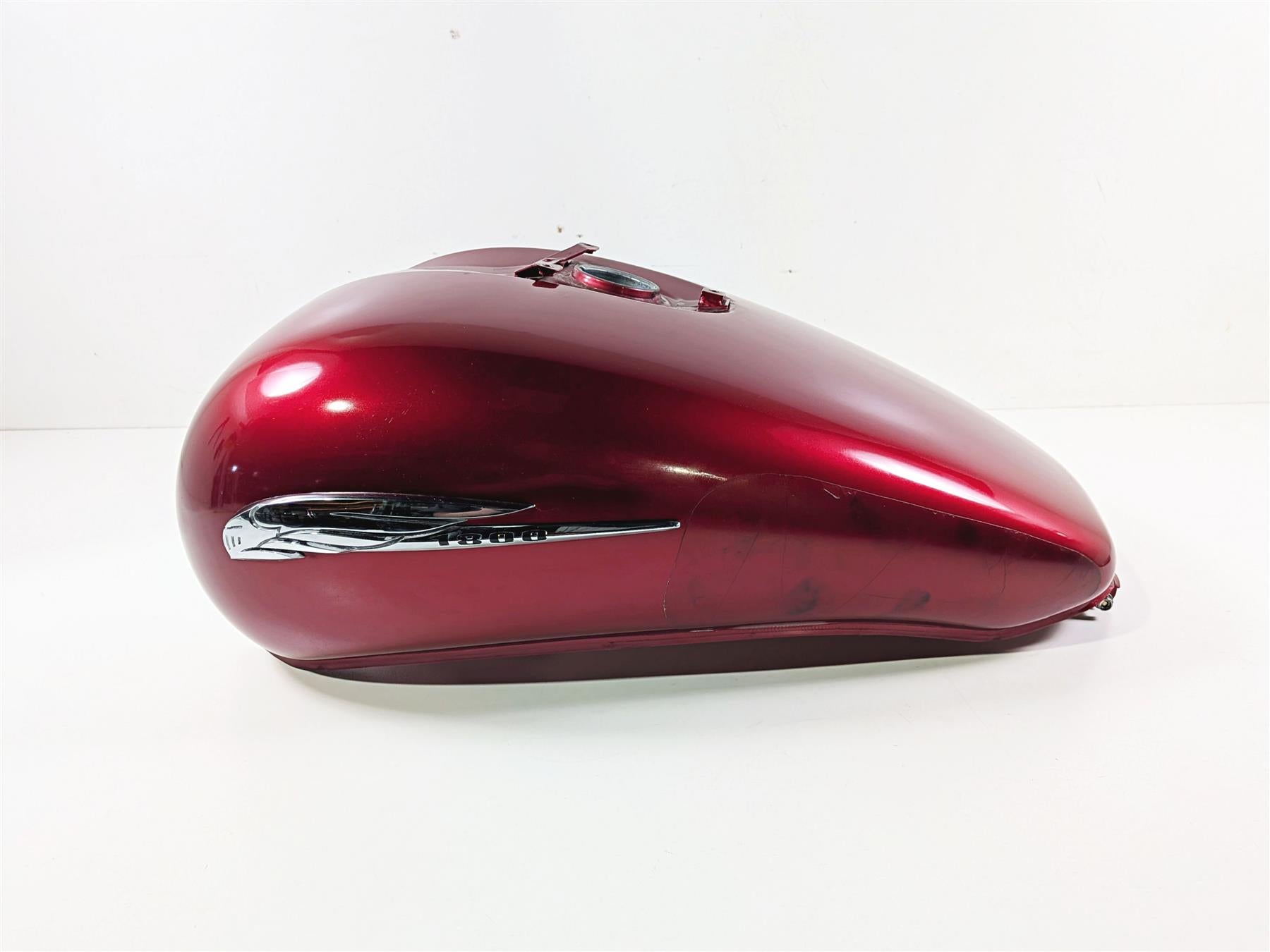 2003 Honda V-Twin VTX1800 C Fuel Gas Tank Durango Red - No Dent 17520-MCH-670 {{ shop.shopifyCountryName }} - Mototech271